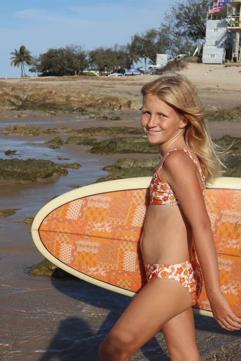 Illoh | Bikini | Golden Gaytime